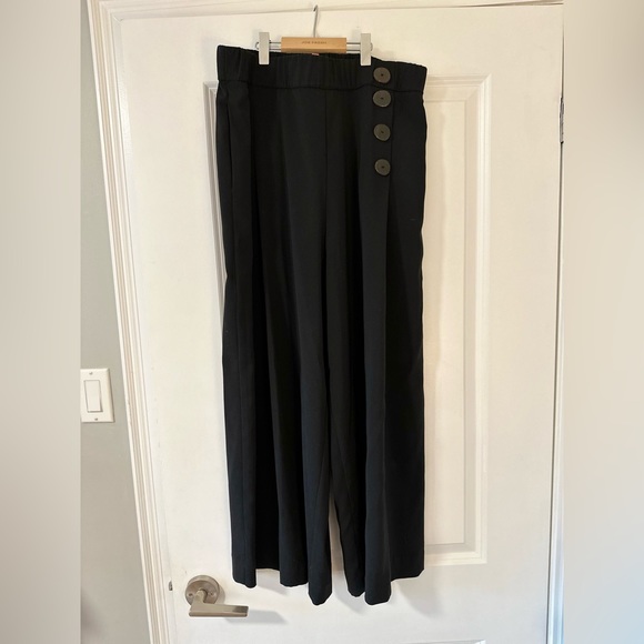 Zara Cropped Palazzo Pants - Picture 2 of 4